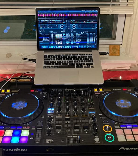 DJ Board